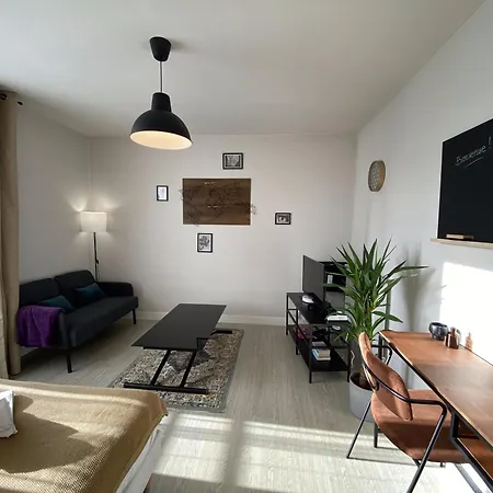 Grand Calme Avec Balcon & Parking Gratuit Daire *