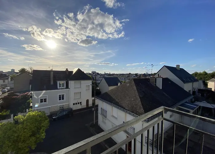 Апартаменты Grand Calme Avec Balcon & Parking Gratuit *